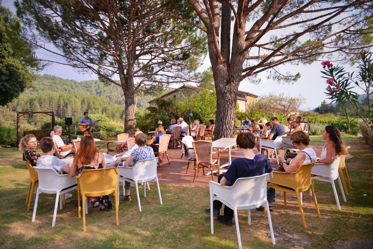 Logis Hotel Restaurant Le Chene Vert Rocher Zewnętrze zdjęcie