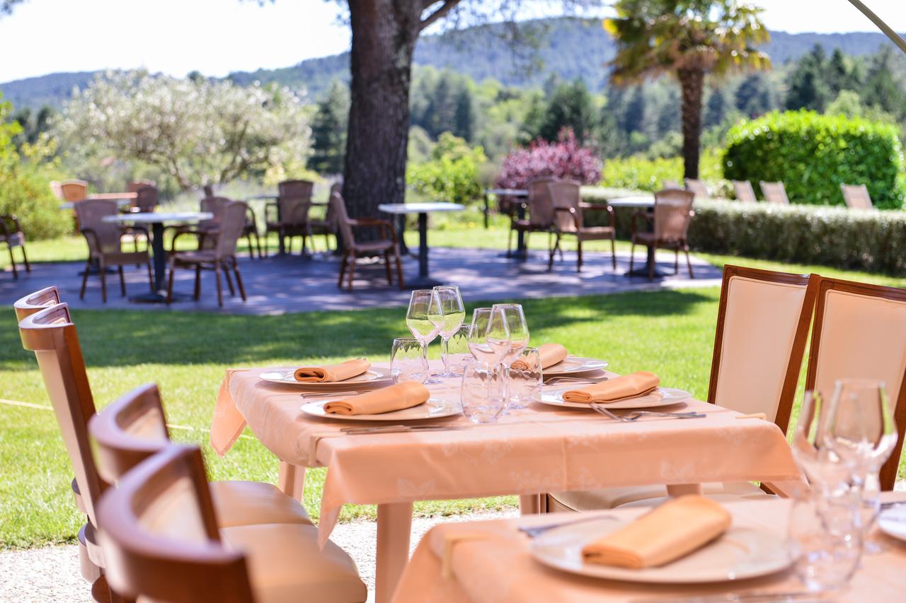 Logis Hotel Restaurant Le Chene Vert Rocher Zewnętrze zdjęcie